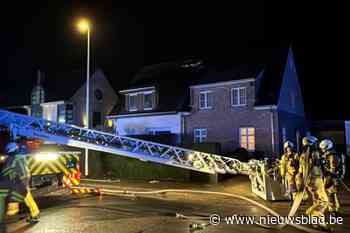 Brandweer blust dakbrand in Boechout: “Schade beperkt tot zoldergedeelte”