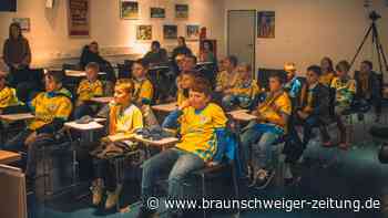 Emotionale Anekdoten: Eintracht-Profis begeistern Kids