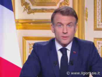 Macron parla in tv: "Non mi dimetto"