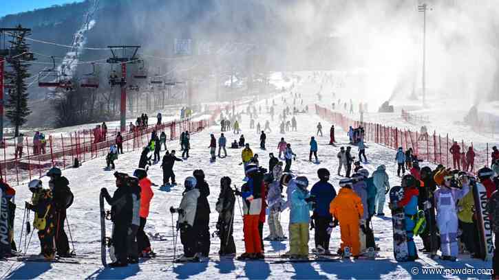 Report Reveals China's Ski Industry is Booming With 700+ Ski Resorts