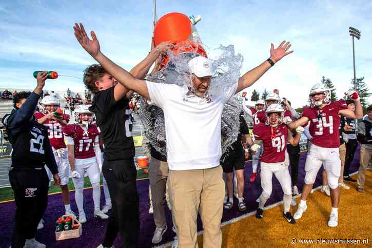 Ex-SaberCats-ster Mark Greb vindt het leuk om Sacred Heart Prep te coachen