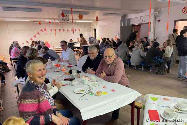 Vrije Basisschool Zeveren nodigt buurt uit aan desserttafel voor Warmste Week tegen eenzaamheid
