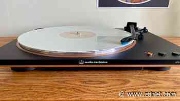 I found a turntable that's designed for beginners but has features that will satisfy experts, too