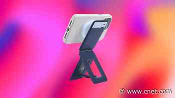 Moft’s Holiday Sale Knocks 15% Off Its Elegant Folding Cases and Stands