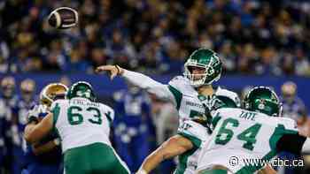 Roughriders extend QB Trevor Harris's contract for 1 year