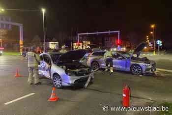 Vrouw bevrijd door brandweer na ongeval op kruispunt van Grote Ring en N80 in Hasselt