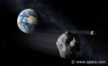 Car-size asteroid will zip between Earth and the moon tonight