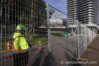 Letters to The Sun: Barriers at Swift concerts typical move by 'No fun city'