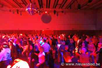 Hoge kosten nekken vierde editie Retrofuif