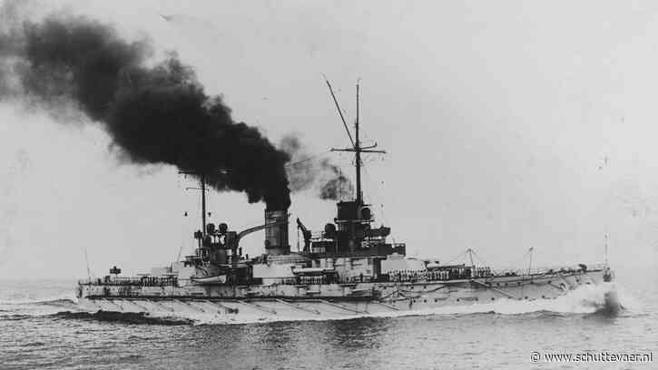 ‘Marineschepen werden schroot in slopersdorp Hendrik-Ido-Ambacht’