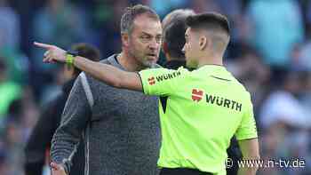 Barça mit herbem Rückschlag: Wütender Flick fliegt vom Platz - und versteht es nicht