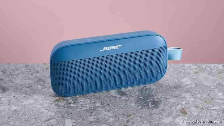 Bose SoundLink Flex Gen 2 review: a beautiful pint-sized party speaker with awesome audio