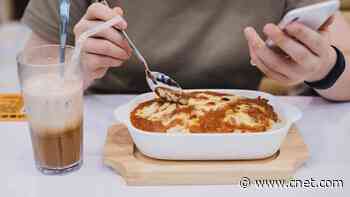 Mindful Eating: What It Is and How You Can Practice It Daily