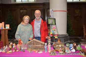Henk en Christa verzamelen 450 kerststallen en stellen die tentoon