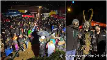 „Die Leute haben sich nicht abhalten lassen“: 450 Besucher beim Perchtenlauf in der Kastenau