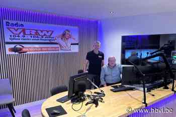 Vrije Radio Wellen klaar met renovatie: “Telkens als het studiolampje aanging, moesten we stoppen met kloppen en boren”