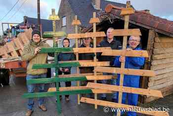 Ossenwijk laat kerstbomen fonkelen in alle voortuinen van de Ardoystraat