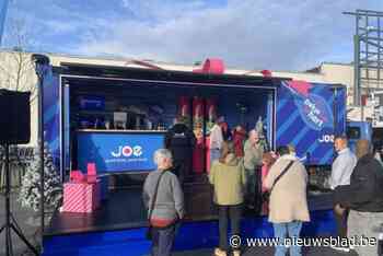 Pakjestruck van JOE deze middag in Lochristi: Sven Ornelis ontvangt Miguel Wiels, Lieven Scheire en de zussen Coorevits