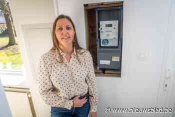 “Ik vraag al meer dan een jaar om hem weg te halen! Hallo?”: Kathleen krijgt rekening van 329 euro voor ‘gebruik’ van stilstaande meter