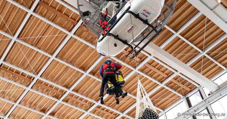 Üben für den Ernstfall mit Indoor-Hubschrauber