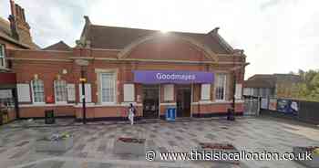 Elizabeth Line delays after robbery on board train at east London station