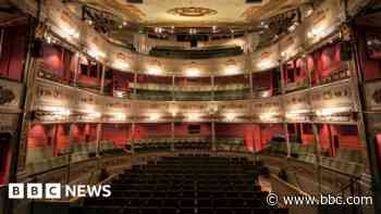 Youth theatre company celebrates 30th birthday