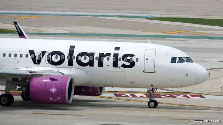 Passenger arrested after allegedly threatening crew member, attempting to divert Mexico flight to US