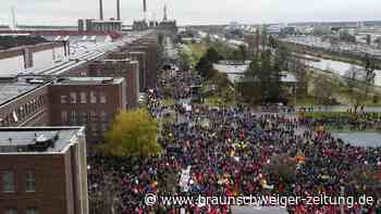 Viel weniger Streikende in Wolfsburg? Laut VW nur 15.800 statt 38.000