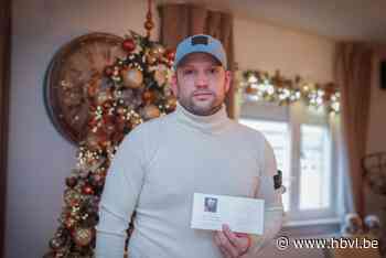 “Alsof mama me aanwees waar te duiken”: doelman redt penalty vier dagen na plotse dood van moeder