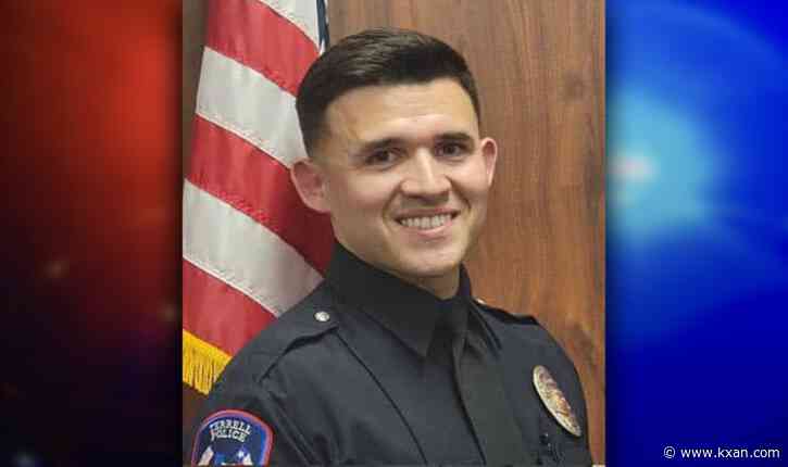 Texas police officer shot and killed during late night traffic stop