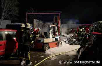 FW-BN: Brennender PKW bei Autoverwerter