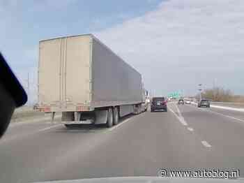 Video: Trucker ziet andere auto niet