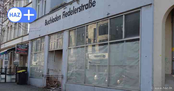 Verfahren eröffnet: „Verunstaltet“ der ehemalige Buchladen die Fiedelerstraße?