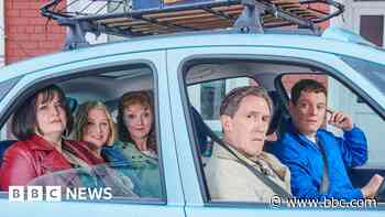 New Gavin & Stacey photos released before finale