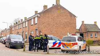 Vrouw dood gevonden in haar huis in Oss: politie doet onderzoek