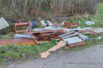 Groot sluikstort aangetroffen langs de Maas in Dilsen