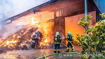 Feuer-Inferno auf Hof hinter der Grenze – auch Feuerwehr aus der Region gefordert