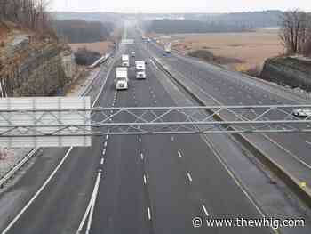 Monday’s freezing rain results in nearly 100 collisions along Hwy. 401 in Eastern Ontario