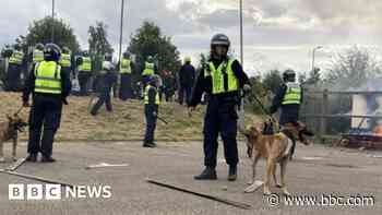 Police chief says riot response was 'insufficient'