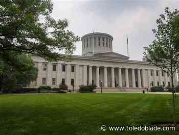 Lame-duck pay raise being considered for Ohio elected officials