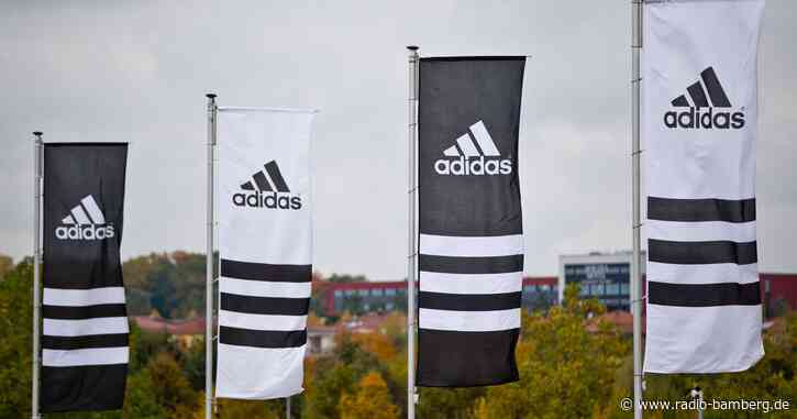 Steuerfahnder durchsuchen Adidas-Zentrale – Zoll-Fragen