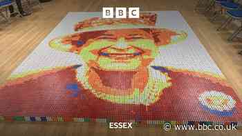 Harwich schoolboy sets Rubik’s Cube world record