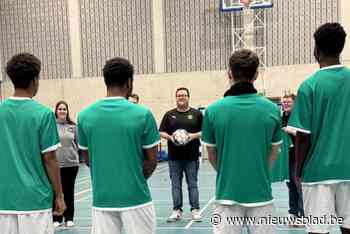 Gemeenschapsinstelling Mol en Lommel SK slaan handen in elkaar: “Door te voetballen kunnen we onze frustraties op een positieve manier kwijt”