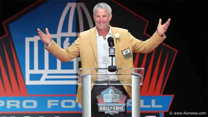 Brett Favre attempts to 'clear the air' with Mark Gastineau after viral video of sack record confrontation