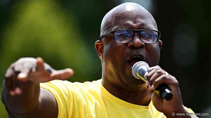 Outgoing Rep. Jamaal Bowman issues 'Dear White People' thread following Daniel Penny acquittal