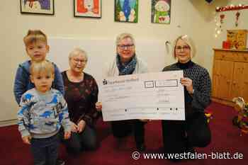 Vlotho:  1300 Euro für neue Spielhütten