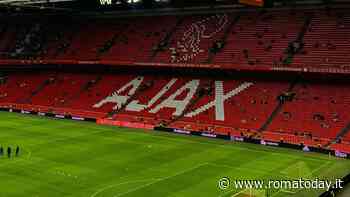 Ajax-Lazio, l'appello del club di Lotito ai tifosi dopo la trasferta vietata: "Non rispondete alle provocazioni"