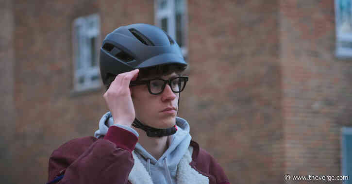 It sure sounds like Google is planning to actually launch some smart glasses