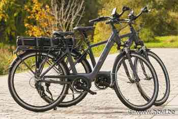 Dieven stelen bromfiets en twee elektrische fietsen in Genk