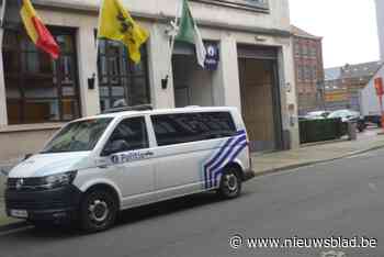 Politie waarschuwt voor oplichters die zich voordoen als agent en ambtenaar